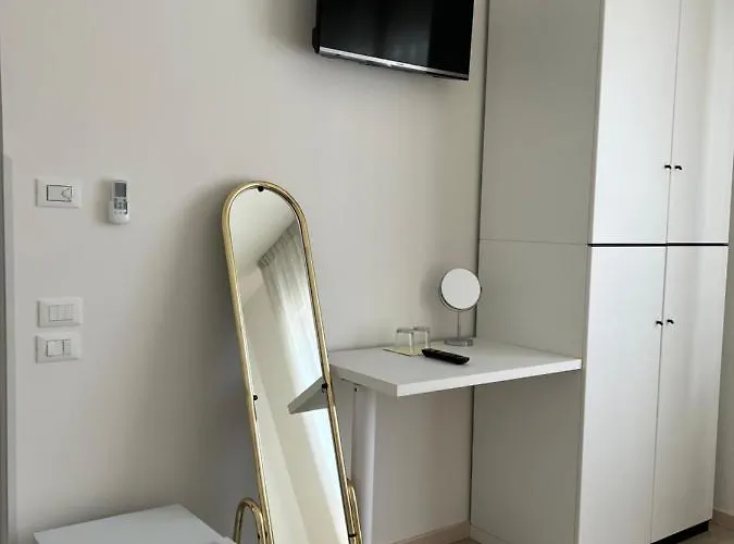 招待所 Maison Merci